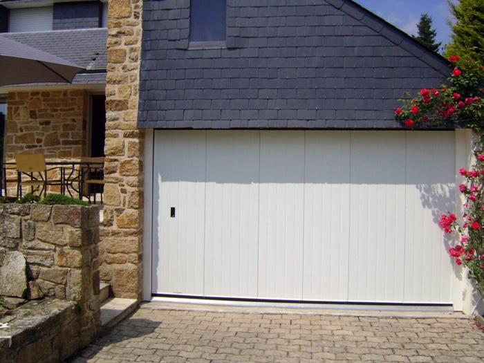 porte de garage pvc rennes guichen