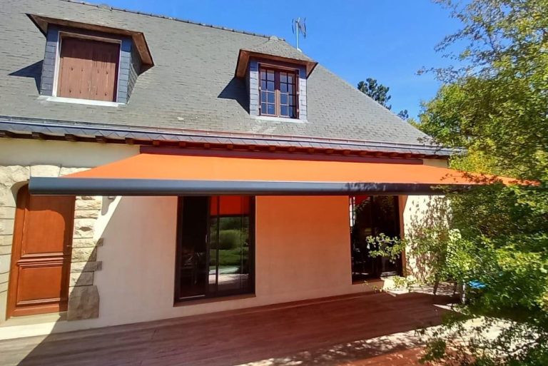 protection pluie store banne rennes guichen