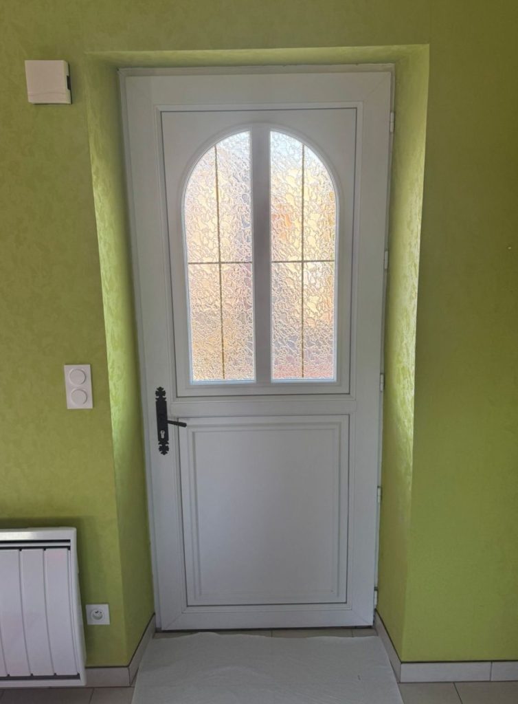 bruz porte entree avant interieur