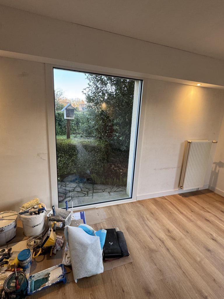 Fenêtre fixe en aluminium à Bruz