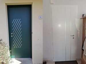 Porte d'entrée bicolore extérieur vert intérieur blanc